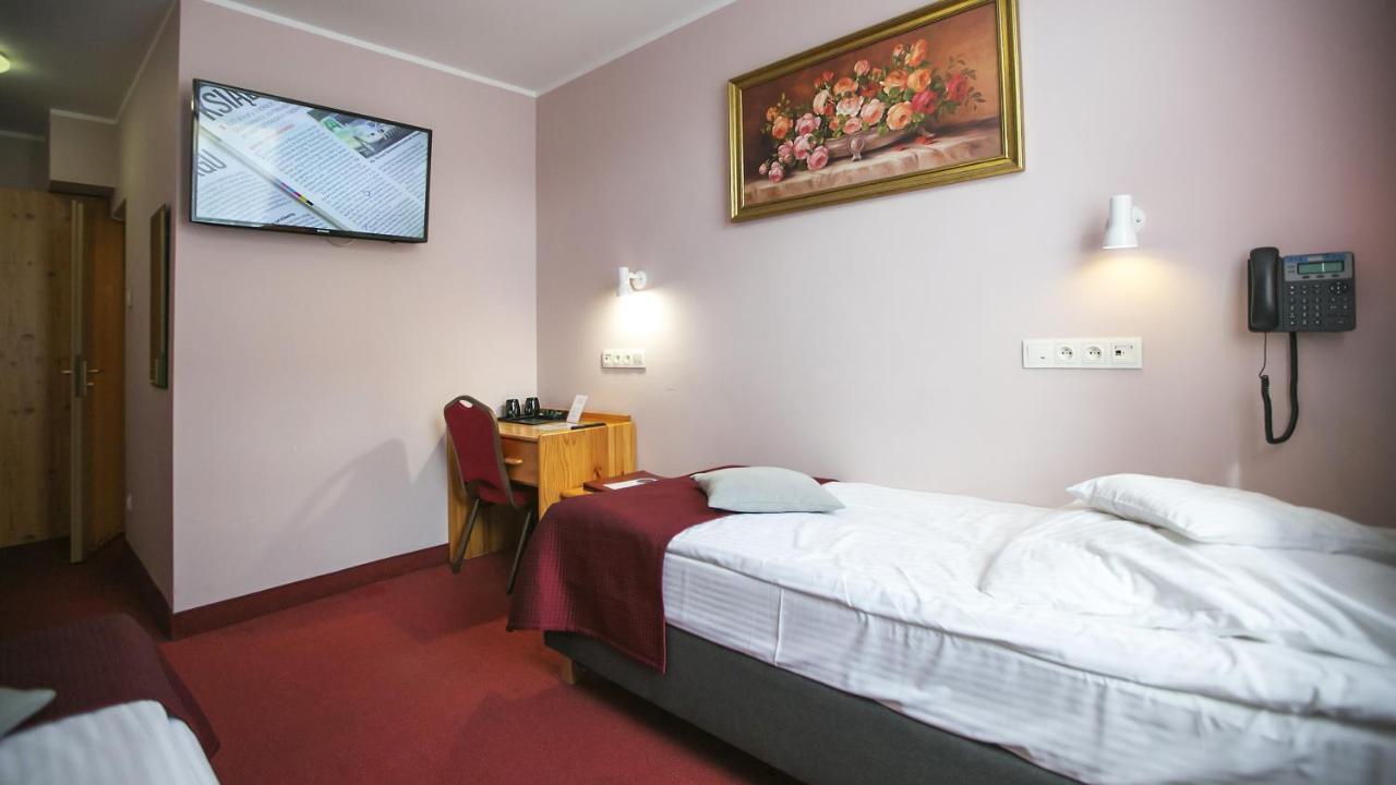 Hotel Unibus Bielsk Podlaski Eksteriør billede